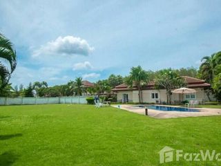 For sale and for rent 4 bedrooms villa in Thalang, Phuket