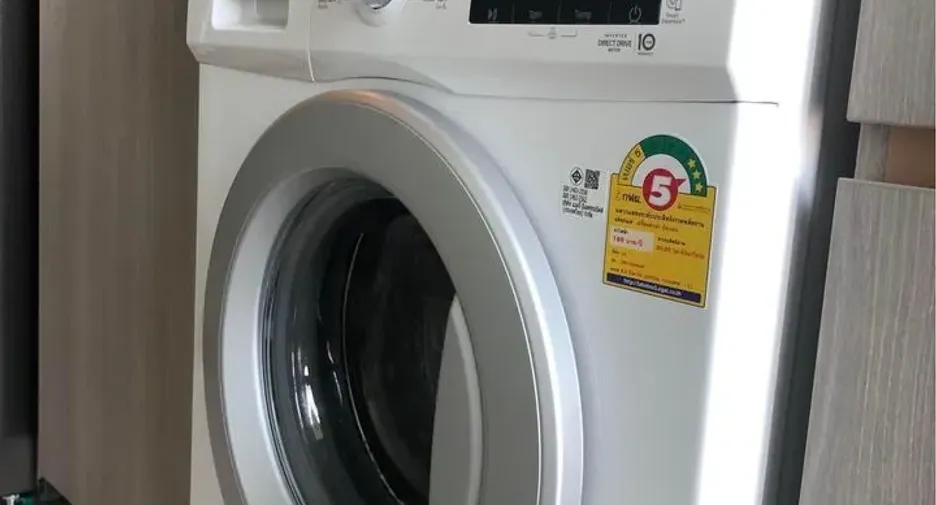 For sale 1 bed condo in Mueang Samut Prakan, Samut Prakan