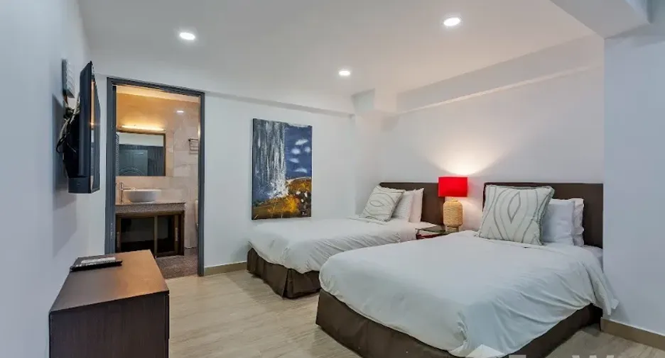 For sale 5 ベッドルーム house in Ban Bueng, Chonburi