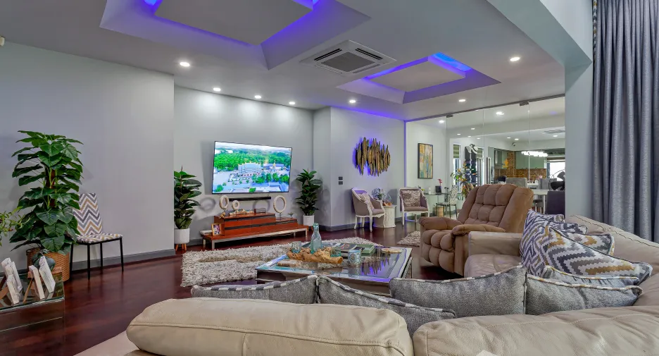 For sale 5 ベッドルーム house in Ban Bueng, Chonburi