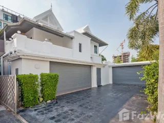 For sale 5 bedrooms house in Ban Bueng, Chonburi
