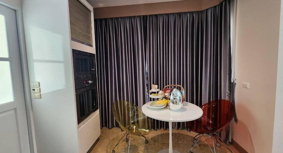 For sale 5 bedrooms house in Bang Khae, Bangkok