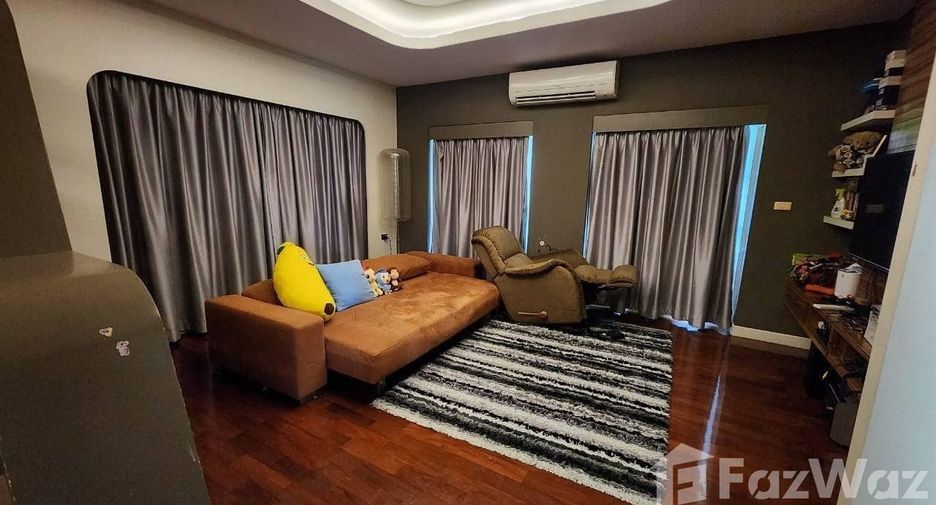 For sale 5 bedrooms house in Bang Khae, Bangkok