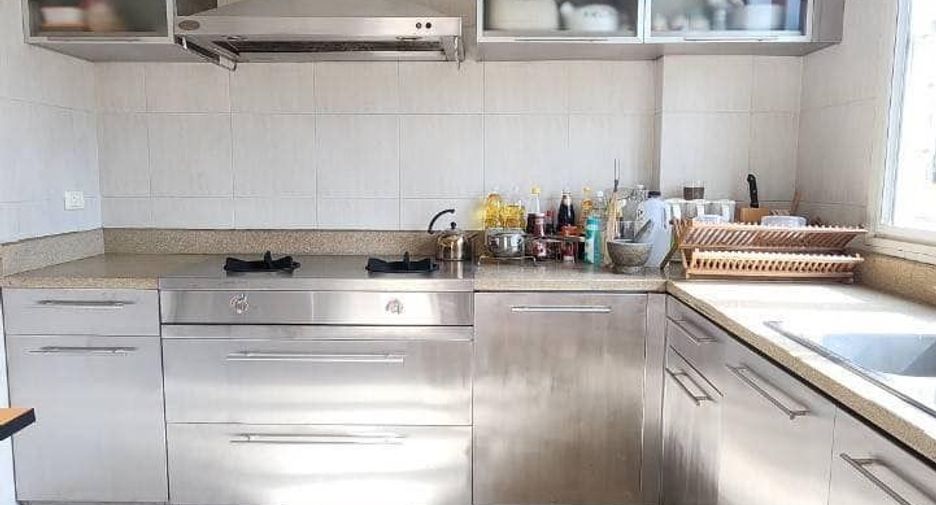 For sale 5 bedrooms house in Bang Khae, Bangkok