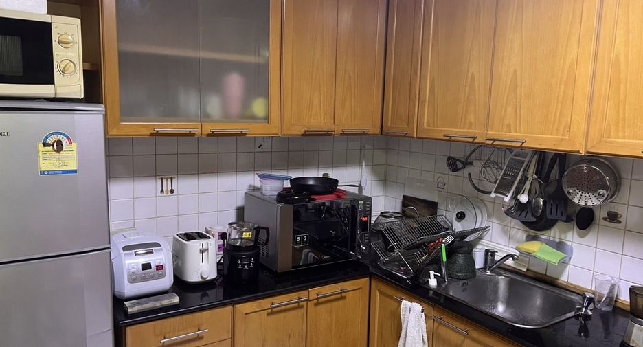 Wohnung zum Kauf mit 1 Zimmer in Watthana, Bangkok