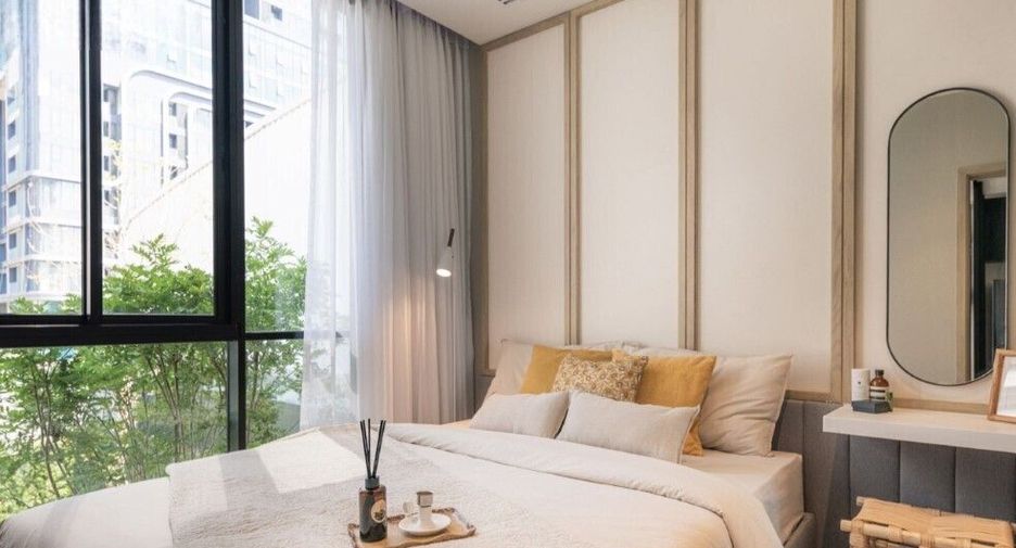 For sale 2 bedrooms condo in Huai Khwang, Bangkok