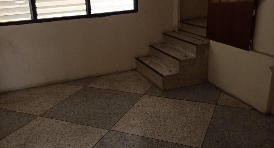 For sale 3 bedrooms townhouse in Bang Bon, Bangkok