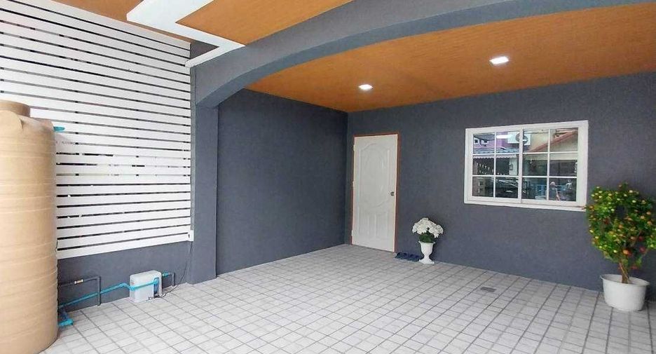 For sale 2 bedrooms townhouse in Khlong Sam Wa, Bangkok