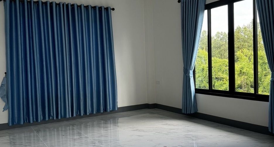 Haus zum Kauf mit 3 Zimmer in Mueang Yasothon, Yasothon