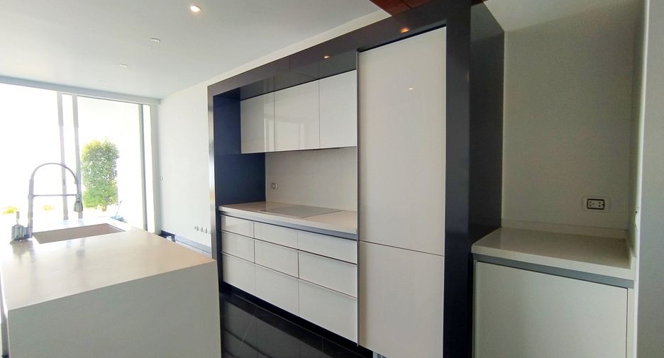 For sale 1 Beds condo in Na Jomtien, Pattaya