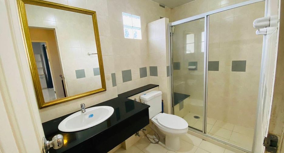 For rent 2 bedrooms townhouse in Mueang Phuket, Phuket