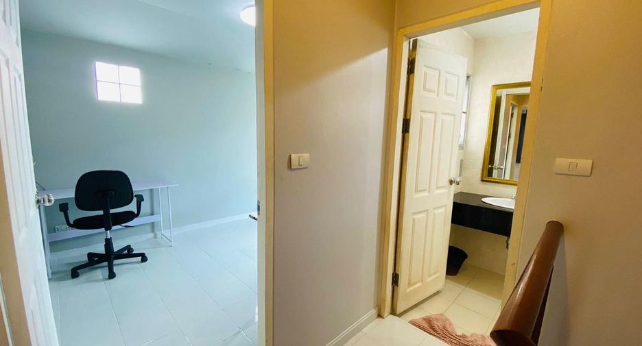 For rent 2 bedrooms townhouse in Mueang Phuket, Phuket