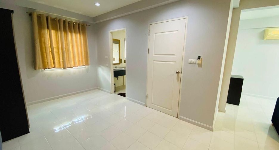 For rent 2 bedrooms townhouse in Mueang Phuket, Phuket