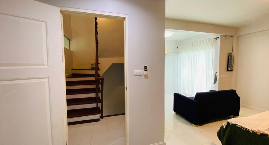 For rent 2 bedrooms townhouse in Mueang Phuket, Phuket