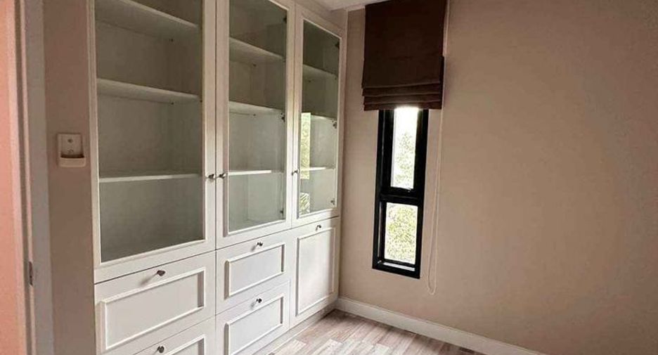 For sale and for rent 2 bedrooms condo in Lak Si, Bangkok