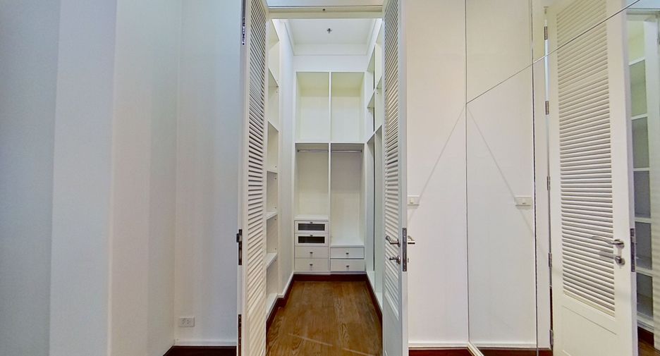 Condo en venta de 3 habitaciones en Watthana, Bangkok