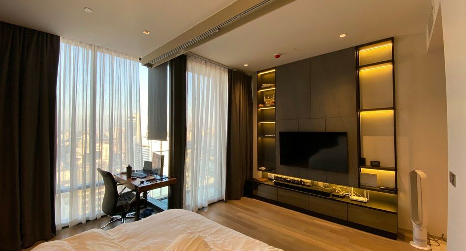 For sale studio condo in Bang Rak, Bangkok