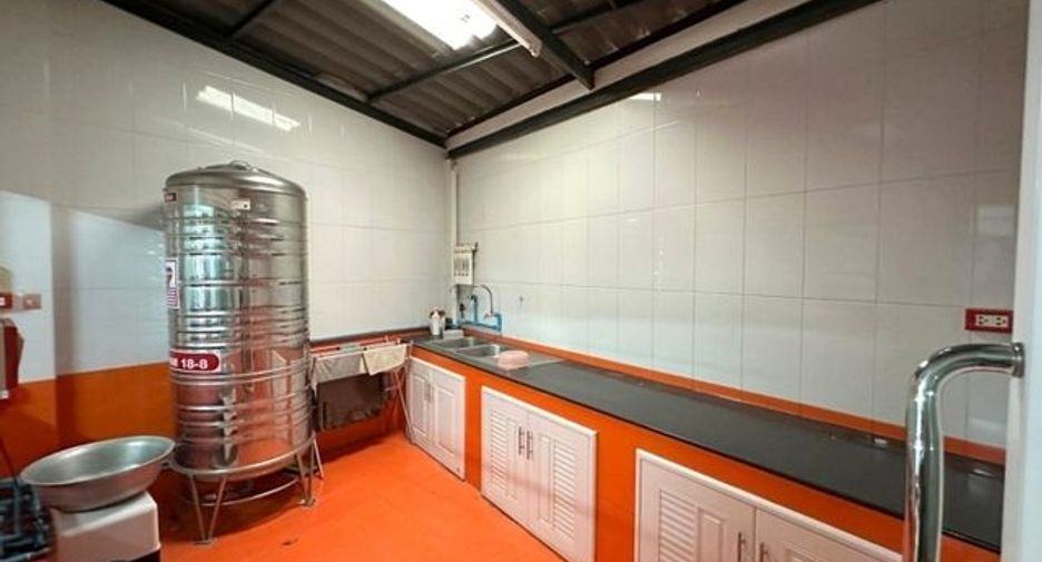 For sale retail Space in Din Daeng, Bangkok
