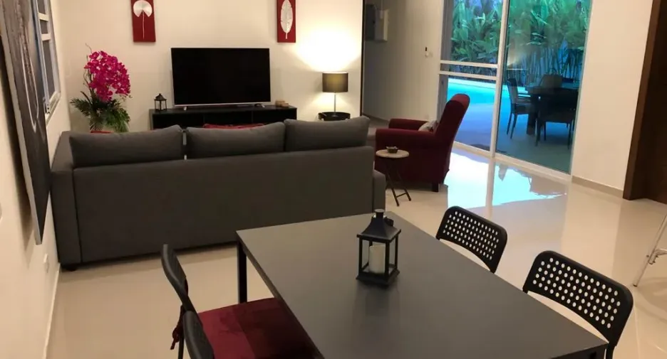 For rent 4 bedrooms villa in Mueang Phuket, Phuket