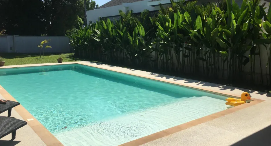 For rent 4 bedrooms villa in Mueang Phuket, Phuket