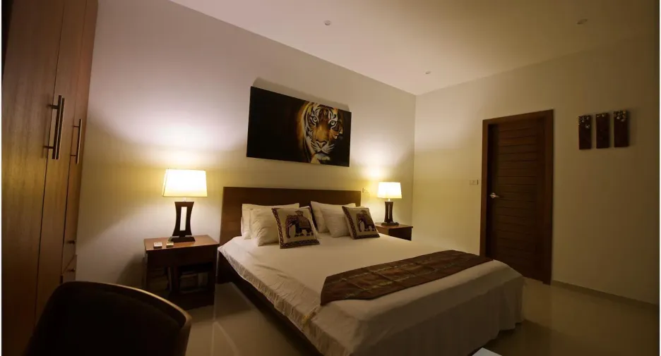 For rent 4 bedrooms villa in Mueang Phuket, Phuket
