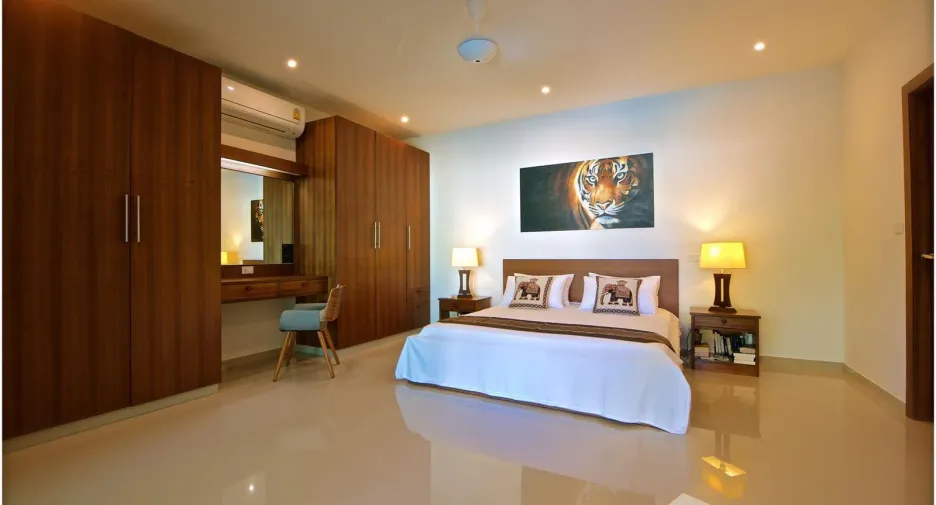 For rent 4 bedrooms villa in Mueang Phuket, Phuket