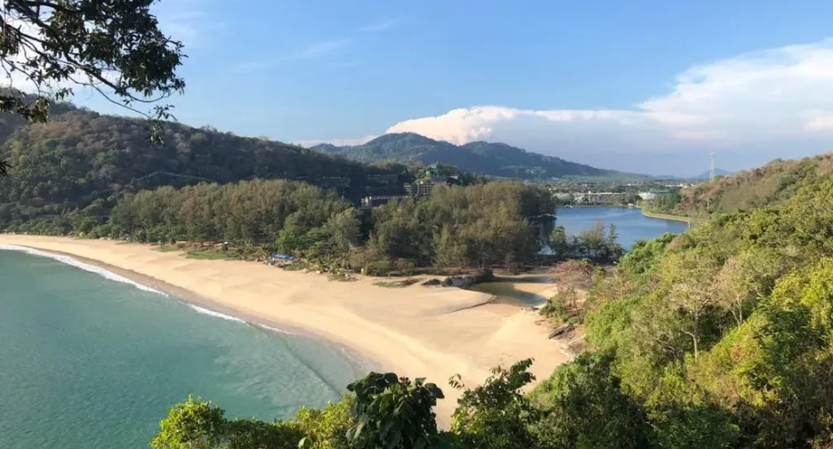 For rent 4 bedrooms villa in Mueang Phuket, Phuket