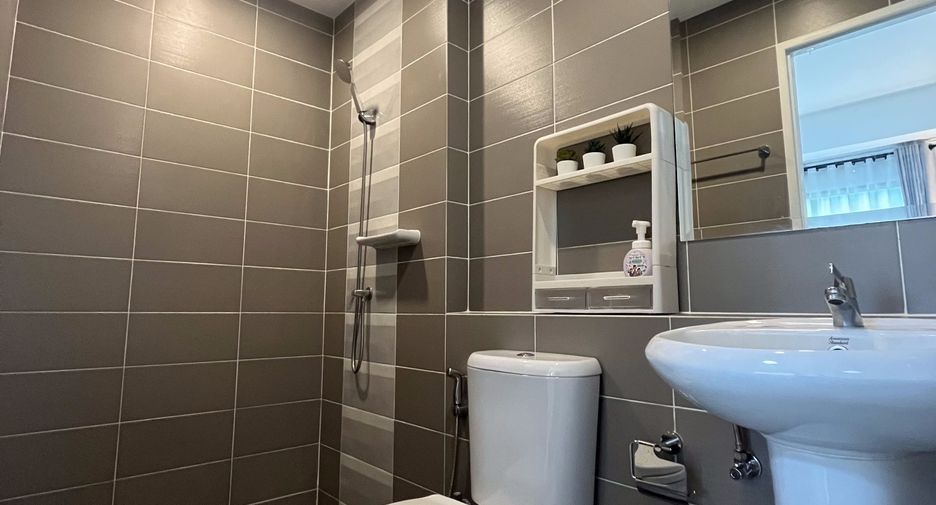 For sale 3 bedrooms townhouse in Mueang Pathum Thani, Pathum Thani