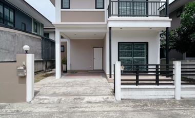 For rent 3 bedrooms house in Ban Bueng, Chonburi