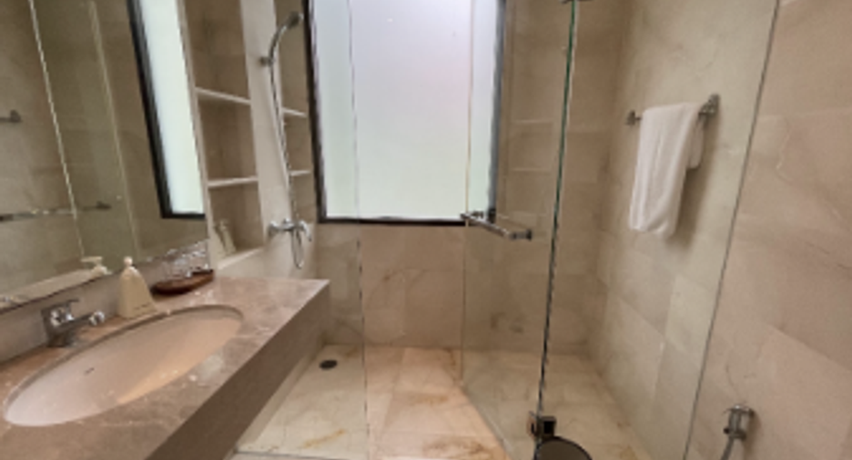 For rent 4 bedrooms villa in Thalang, Phuket