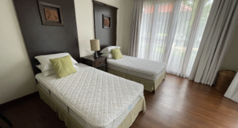 For rent 4 bedrooms villa in Thalang, Phuket