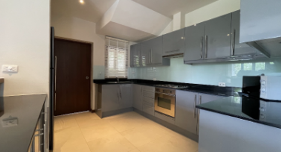 For rent 4 bedrooms villa in Thalang, Phuket