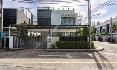For rent 5 bedrooms villa in Thalang, Phuket