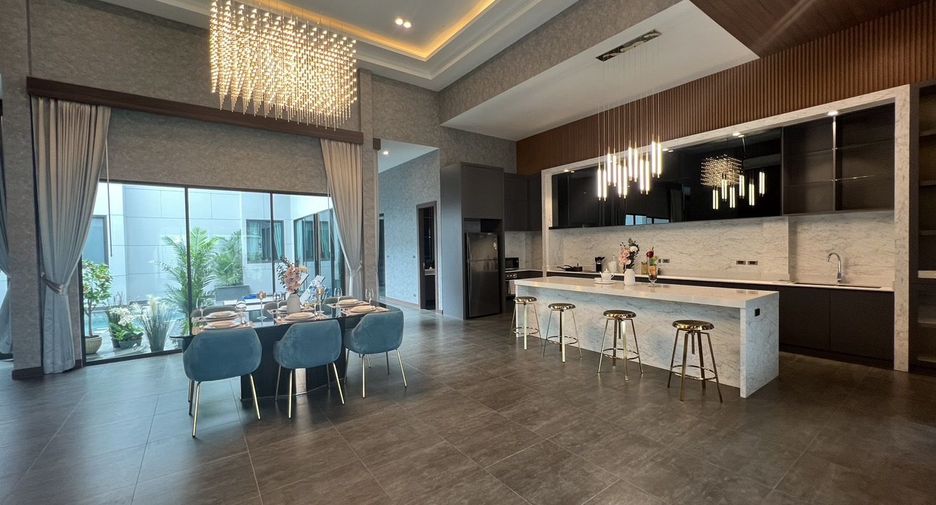 For sale 3 bedrooms house in Bang Lamung, Chonburi