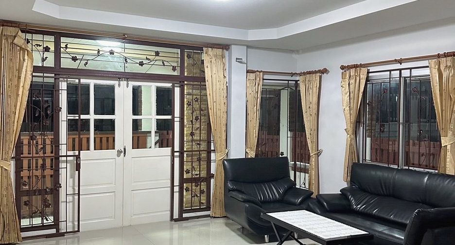 For rent 3 bedrooms house in Mueang Phuket, Phuket