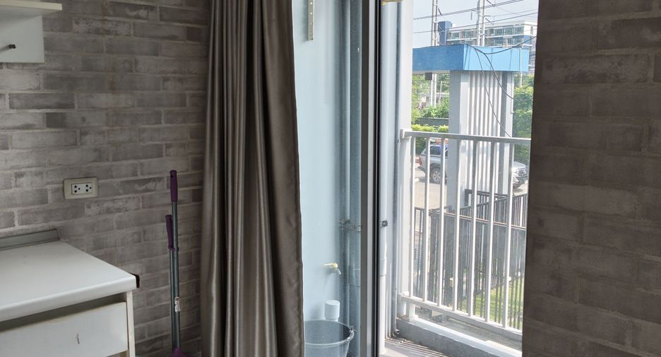 For sale and for rent studio condo in Khlong Luang, Pathum Thani