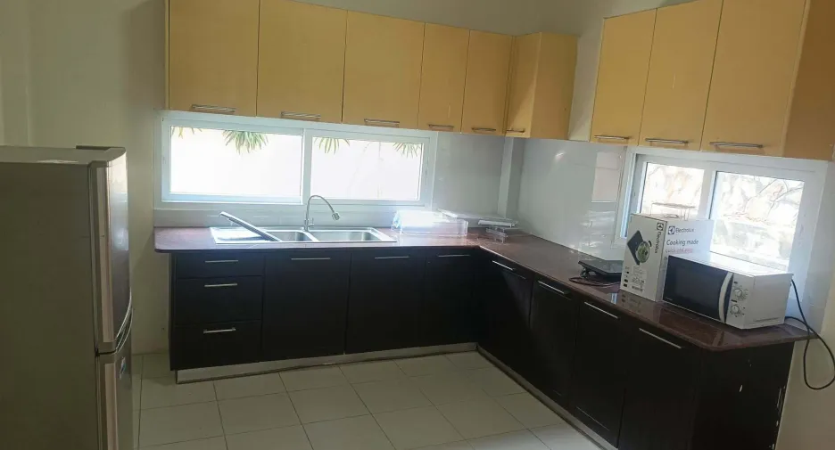Haus zur Miete mit 3 Zimmer in Bang Lamung, Chonburi