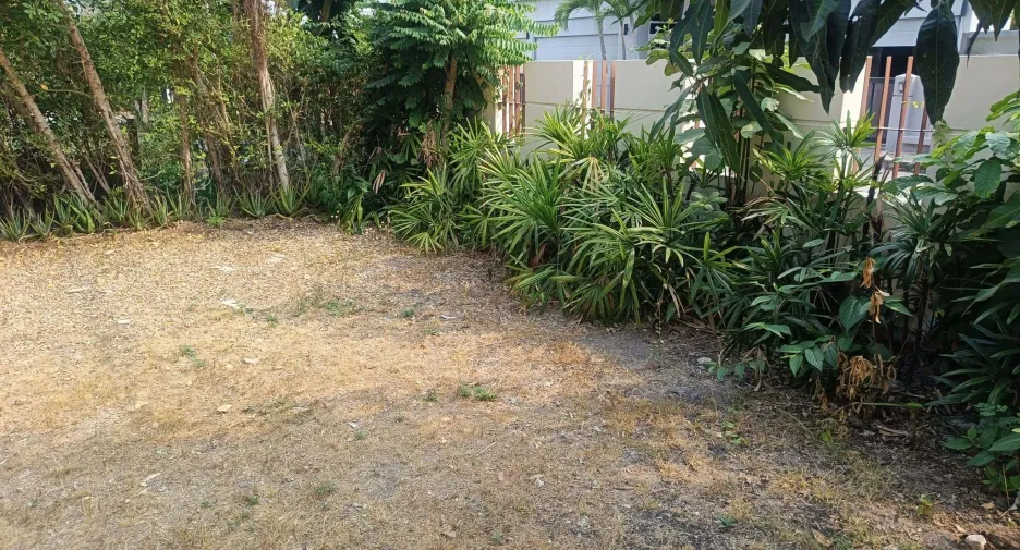 Haus zur Miete mit 3 Zimmer in Bang Lamung, Chonburi