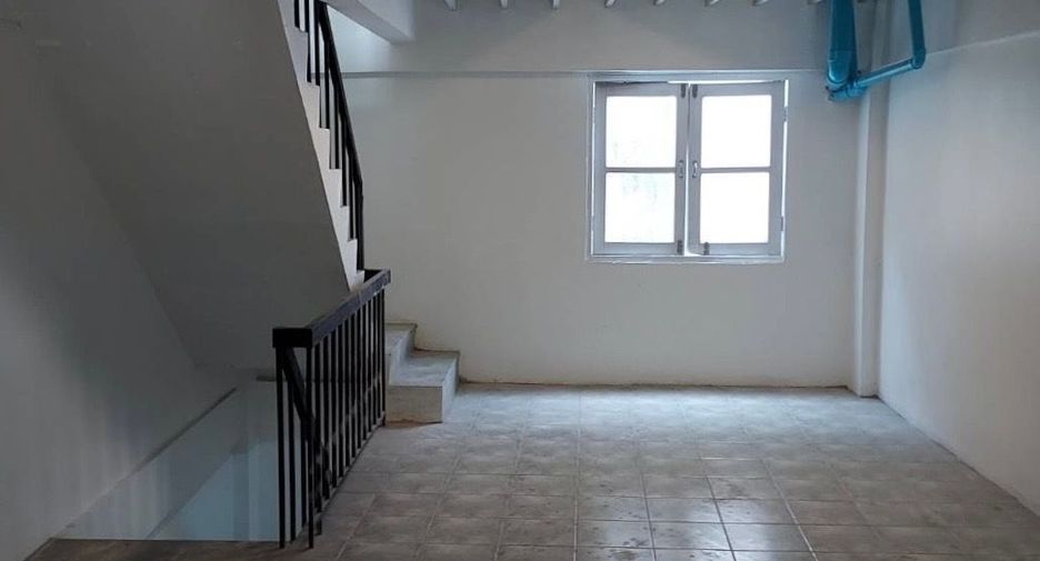 For rent and for sale retail Space in Bang Na, Bangkok