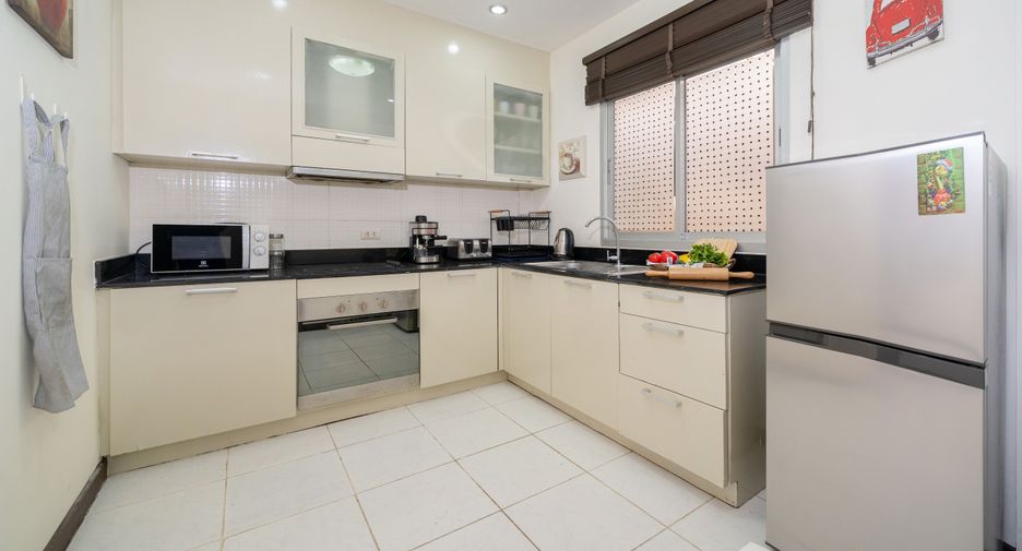 For sale 3 bedrooms townhouse in Thalang, Phuket