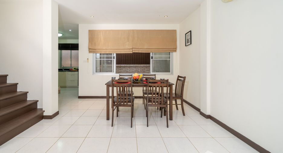 For sale 3 bedrooms townhouse in Thalang, Phuket