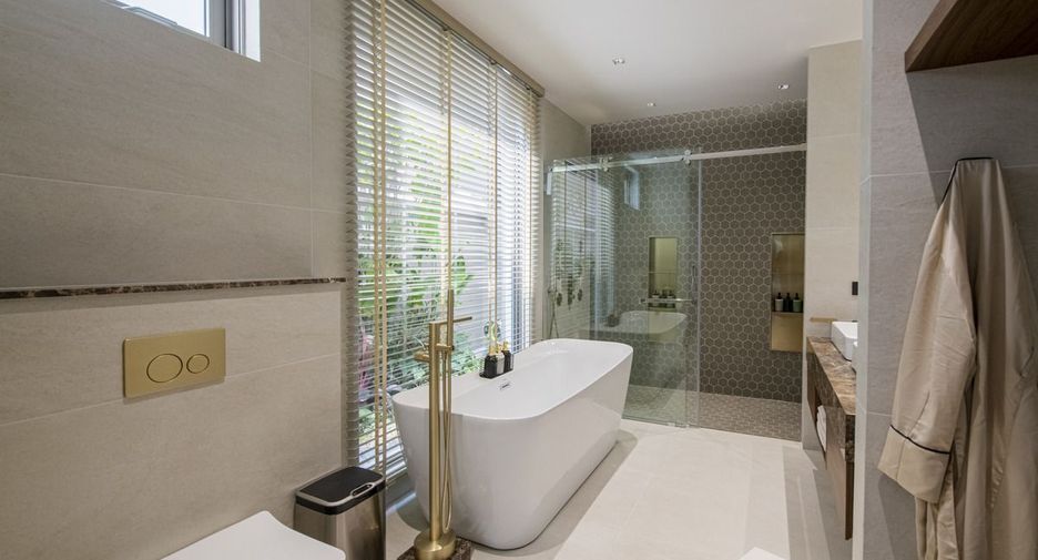 For sale 3 bedrooms villa in Thalang, Phuket