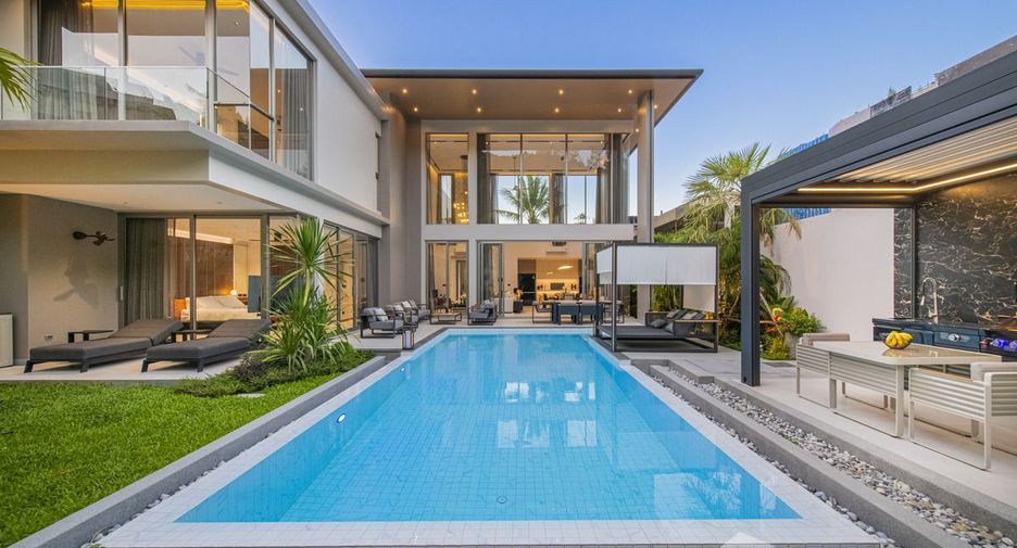 For sale 3 bedrooms villa in Thalang, Phuket