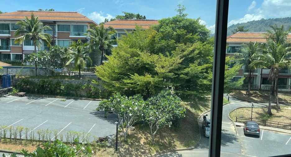 For sale 2 bedrooms condo in Mueang Phuket, Phuket