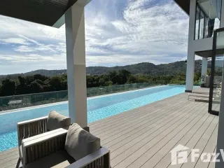 For sale and for rent 6 bedrooms villa in Thalang, Phuket
