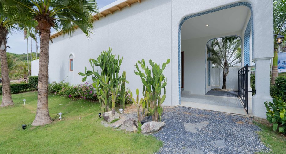 For sale 3 bedrooms townhouse in Thalang, Phuket
