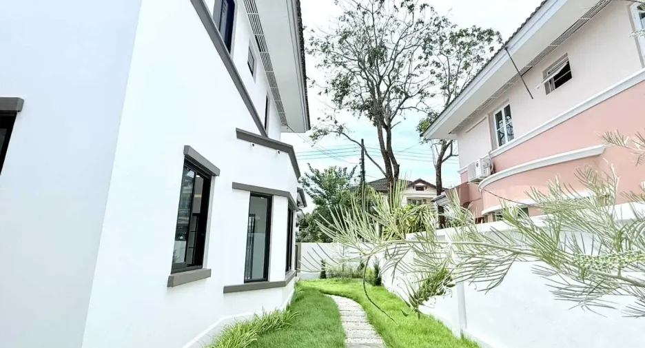 For sale 3 bedrooms house in Mueang Phuket, Phuket
