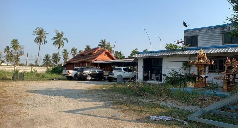 Terreno en venta en Si Racha, Chonburi