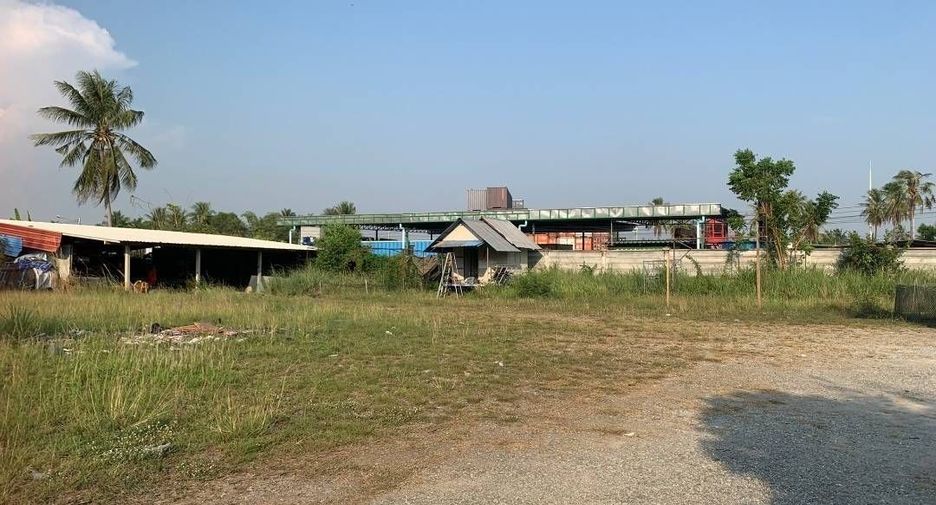 Terreno en venta en Si Racha, Chonburi