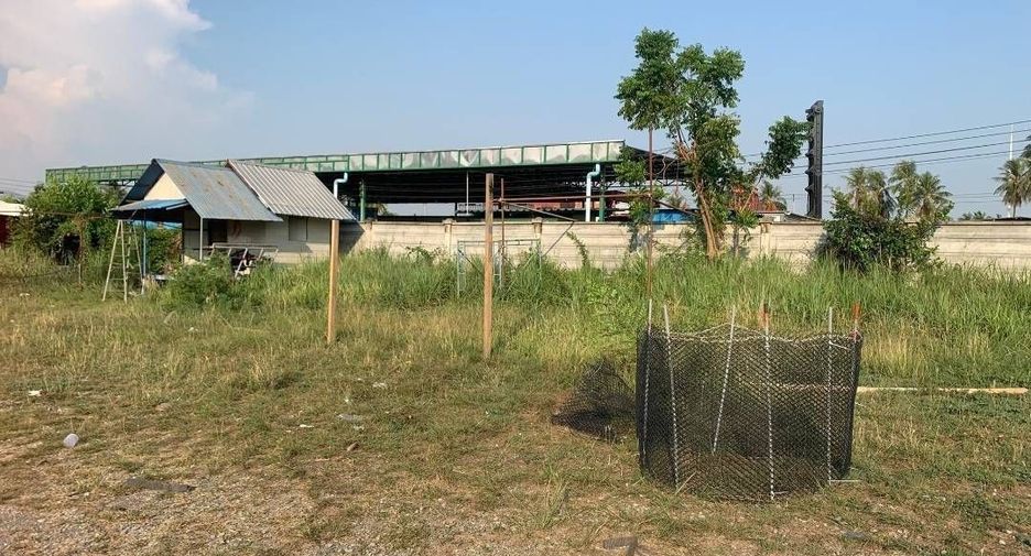 Terreno en venta en Si Racha, Chonburi